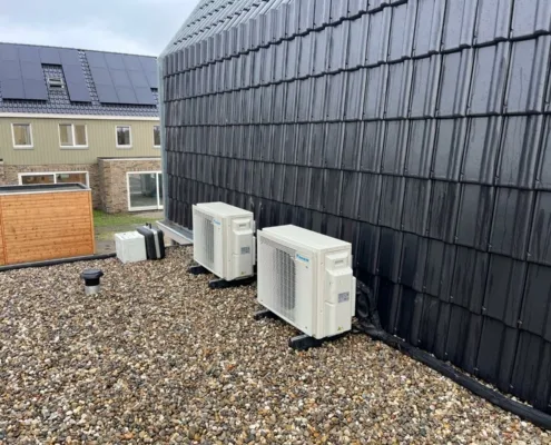 Installatie van een airco in Oosthuizen met onzichtbare leidingen