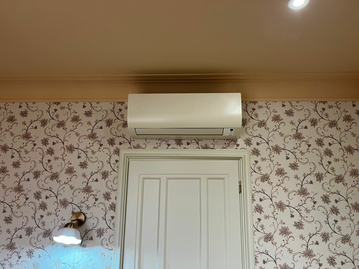 Airco's gespoten in kleur naar wens